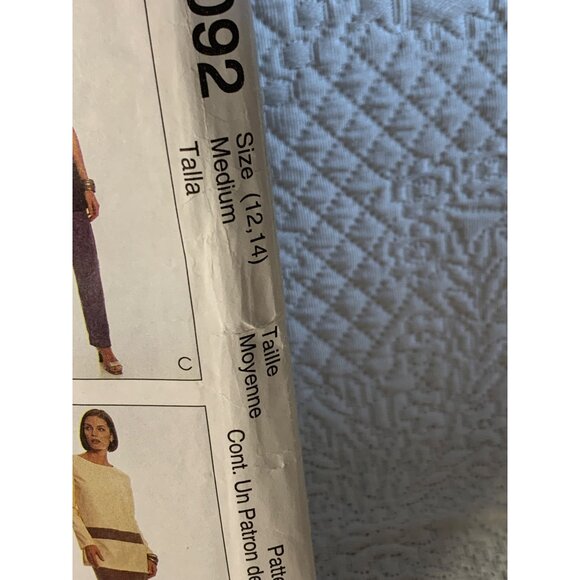 Sewing with Nancy Misses Dress Sewing Pattern sz 12-14 2092 - uncut - Picture 7 of 11